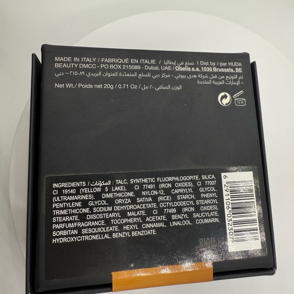 Huda Beauty Easy Bake Loose Powder in Cinnamon Bun- BNIB - Picture 5 of 7